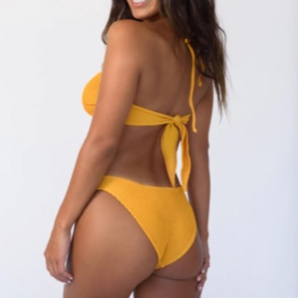 Skatie twiggy yellow bikini set large Lynda top and medium Cheryl bottoms